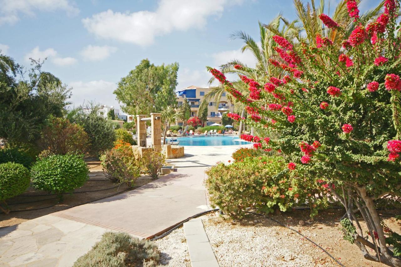 Resitour - Kings Palace Paphos Exterior foto